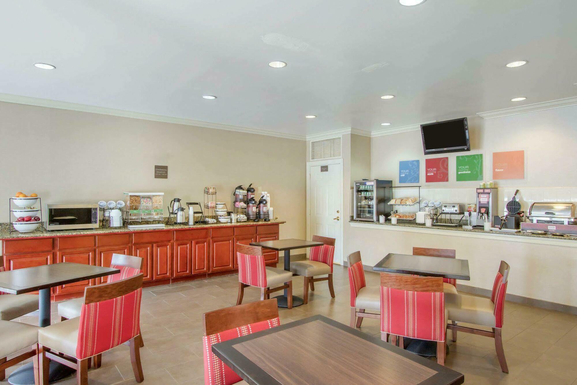 Inn Comfort - Irondale 3*
