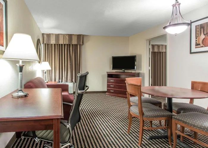 Comfort Inn Birmingham - Irondale