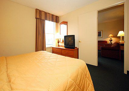 Comfort - Irondale Inn